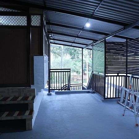 Malpans Mansion Otel Nedumbassery Dış mekan fotoğraf